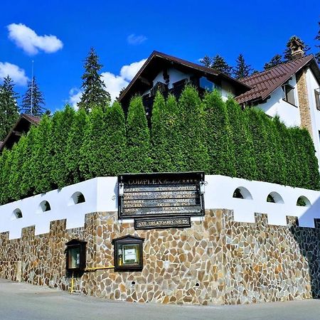 Complex Cochet Hotel Buşteni Екстериор снимка