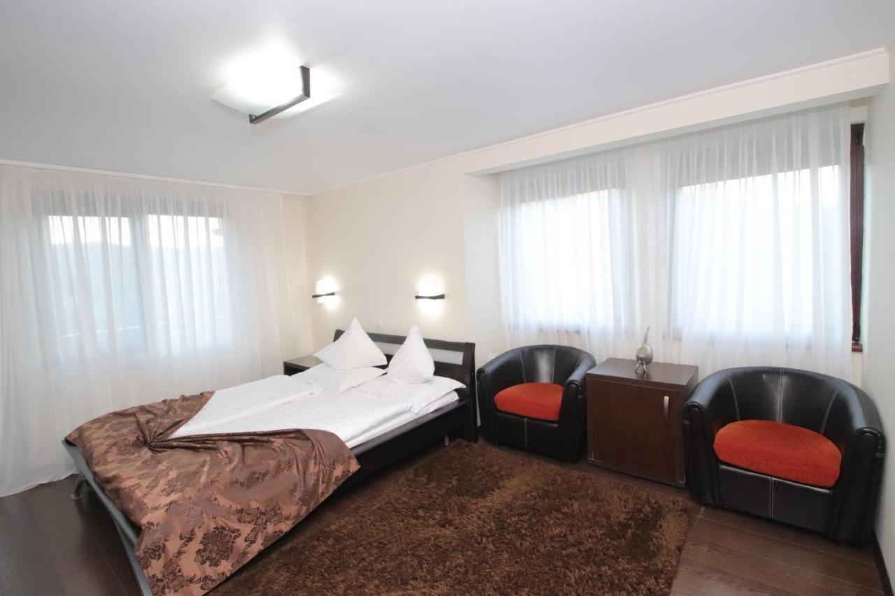 Complex Cochet Hotel Buşteni Екстериор снимка