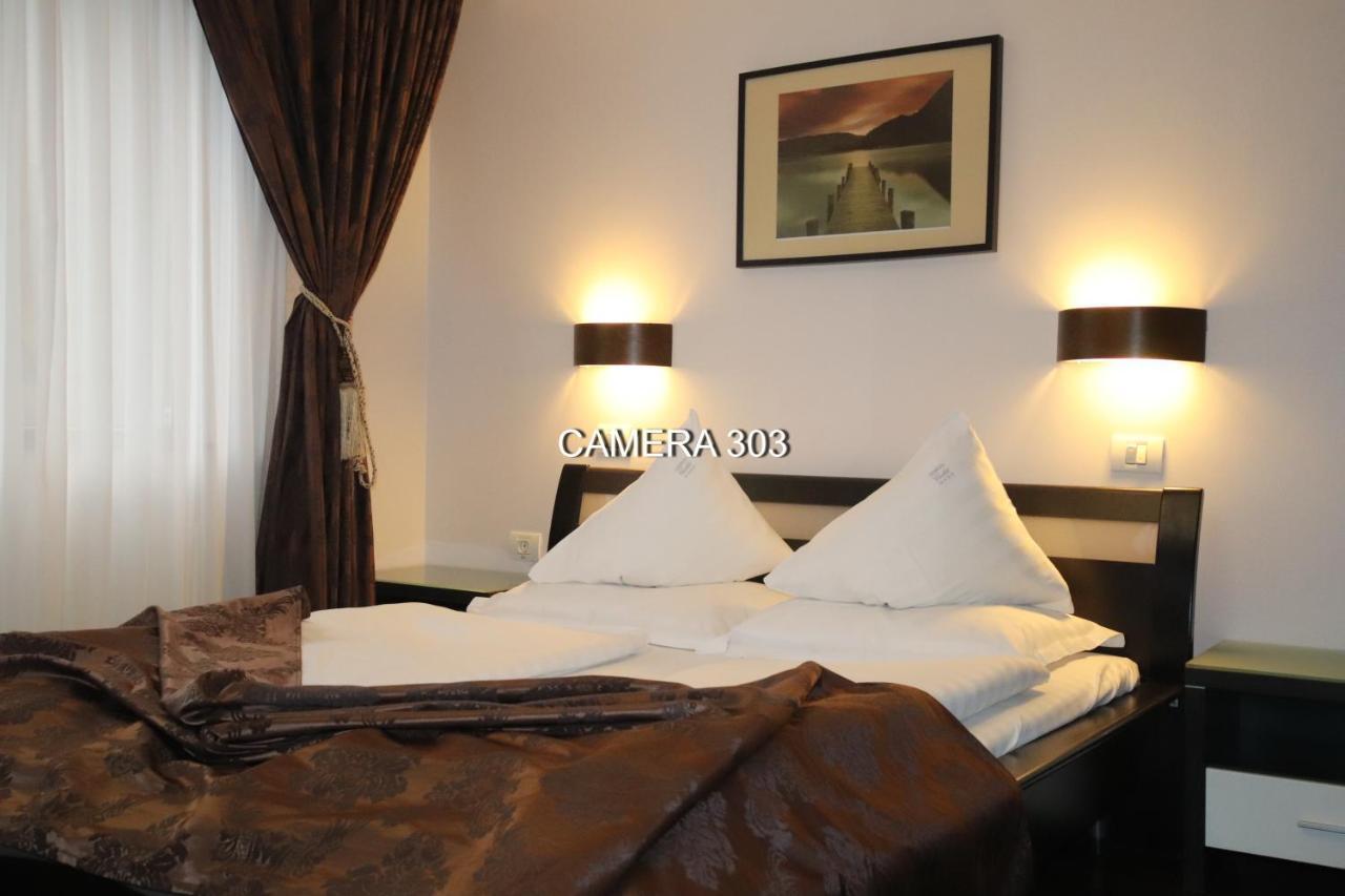Complex Cochet Hotel Buşteni Екстериор снимка