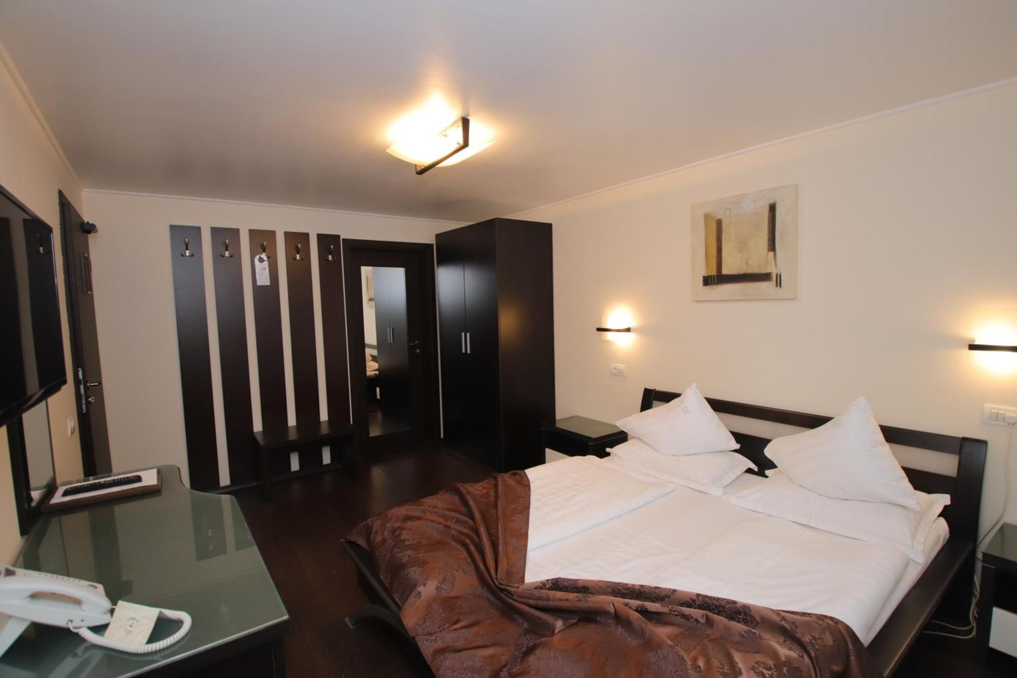 Complex Cochet Hotel Buşteni Екстериор снимка