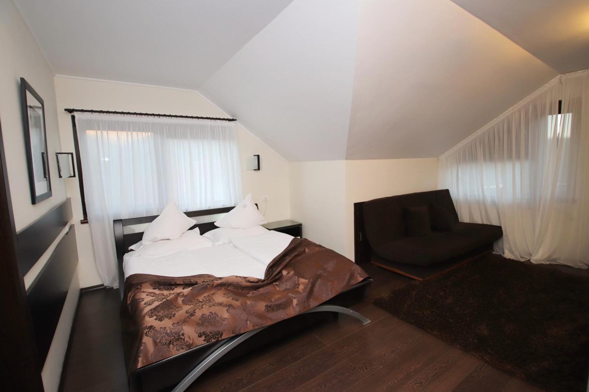 Complex Cochet Hotel Buşteni Екстериор снимка