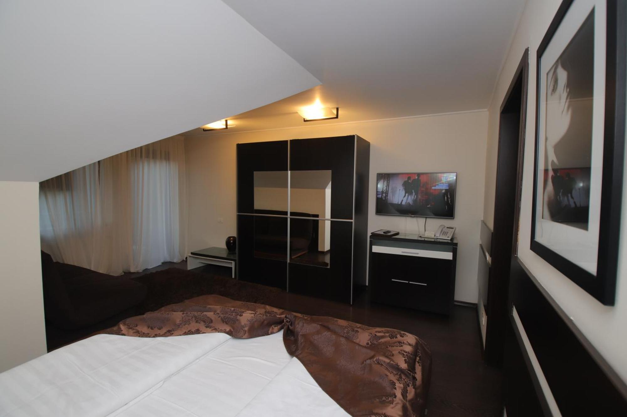 Complex Cochet Hotel Buşteni Екстериор снимка