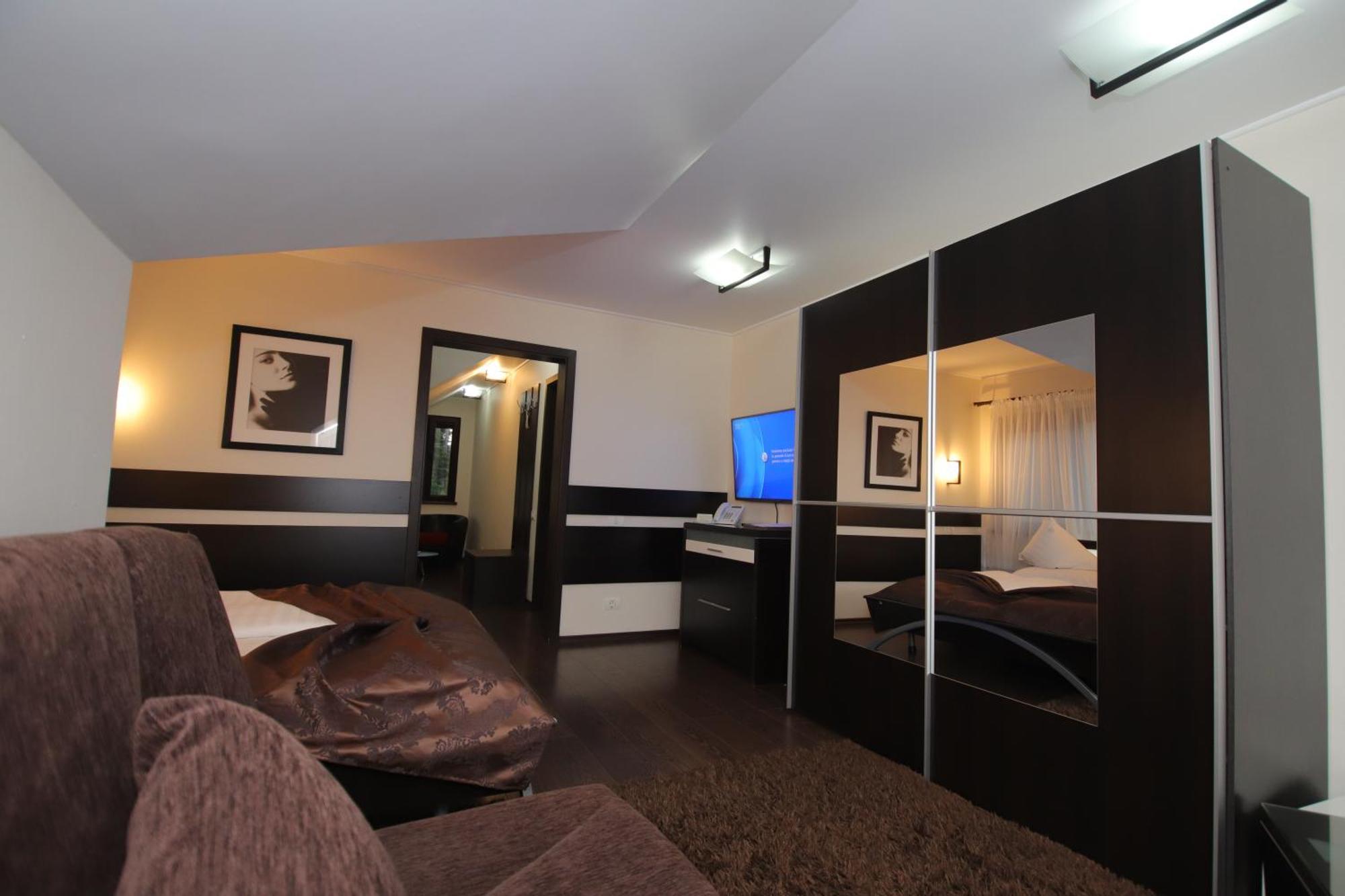 Complex Cochet Hotel Buşteni Екстериор снимка