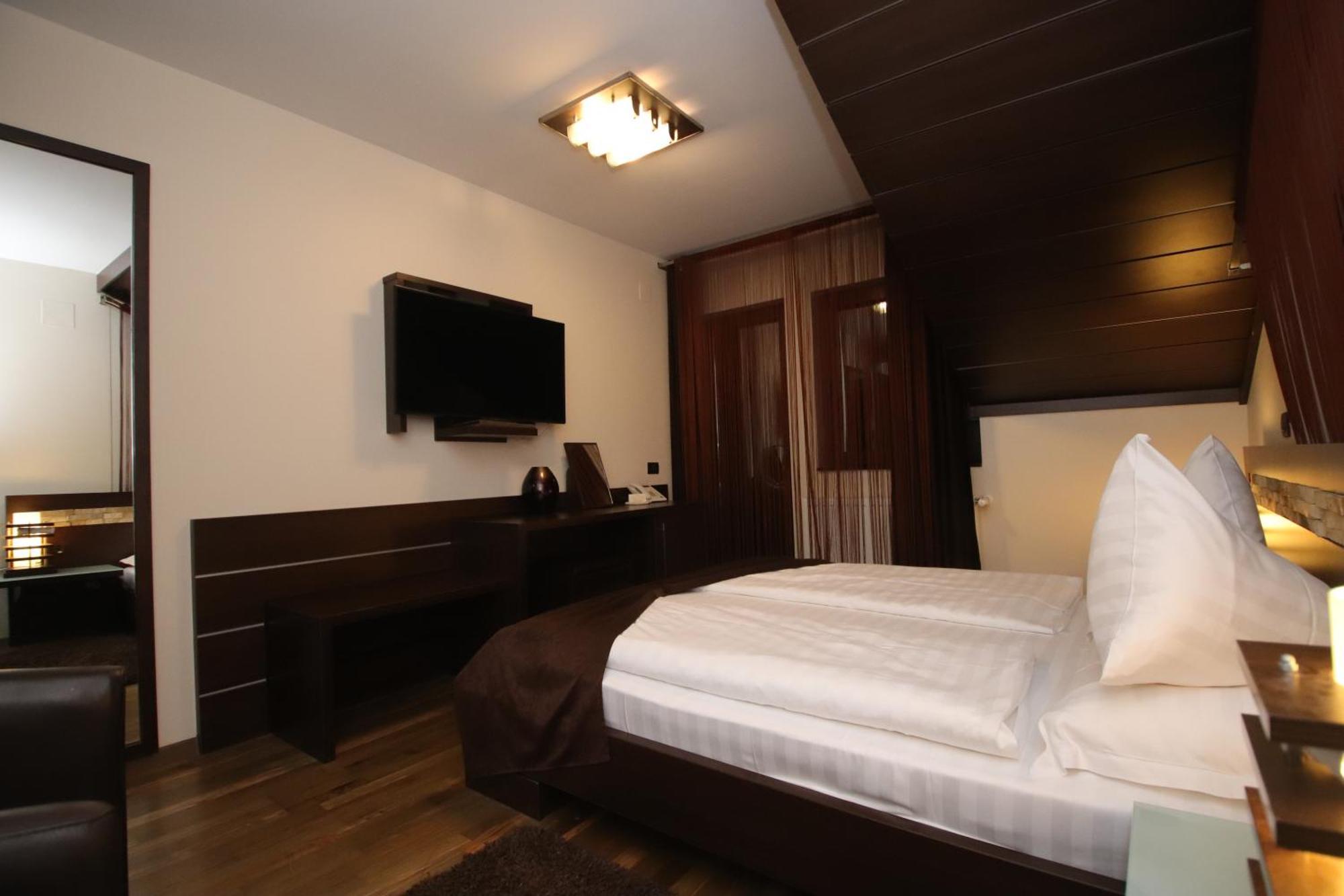 Complex Cochet Hotel Buşteni Екстериор снимка