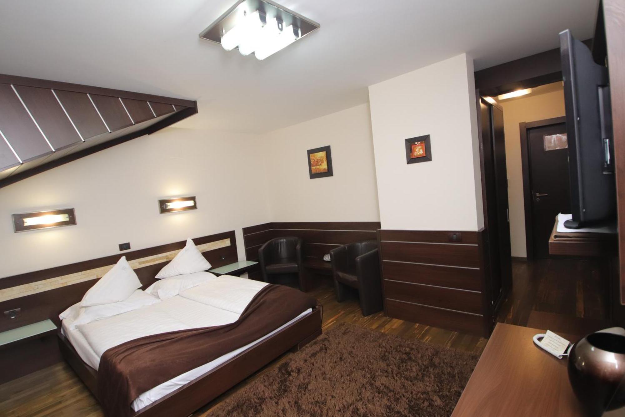 Complex Cochet Hotel Buşteni Екстериор снимка