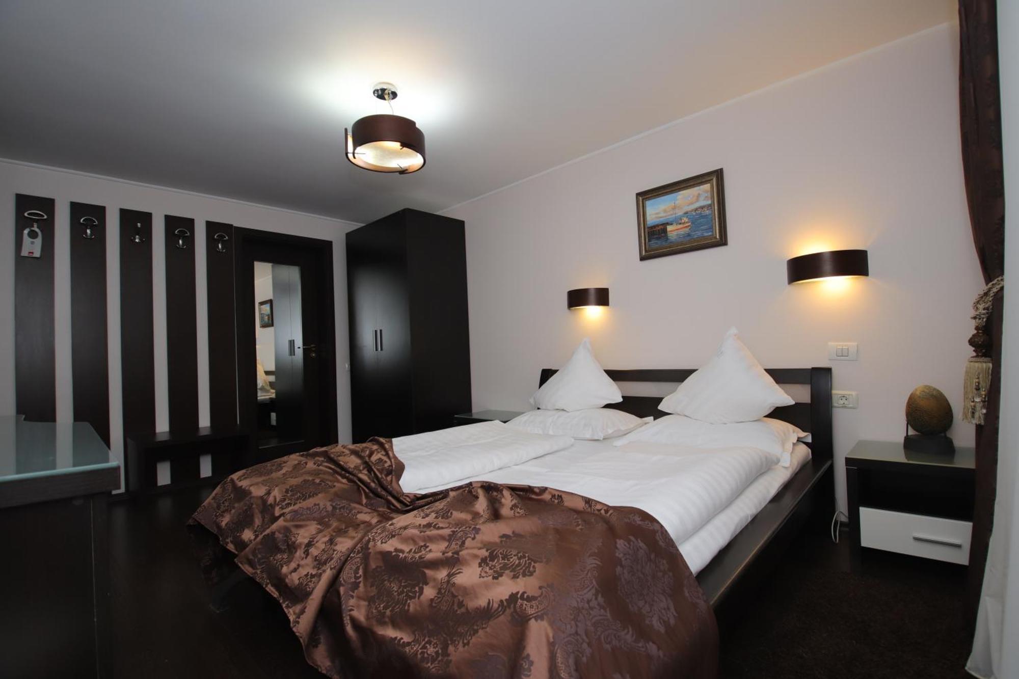 Complex Cochet Hotel Buşteni Екстериор снимка
