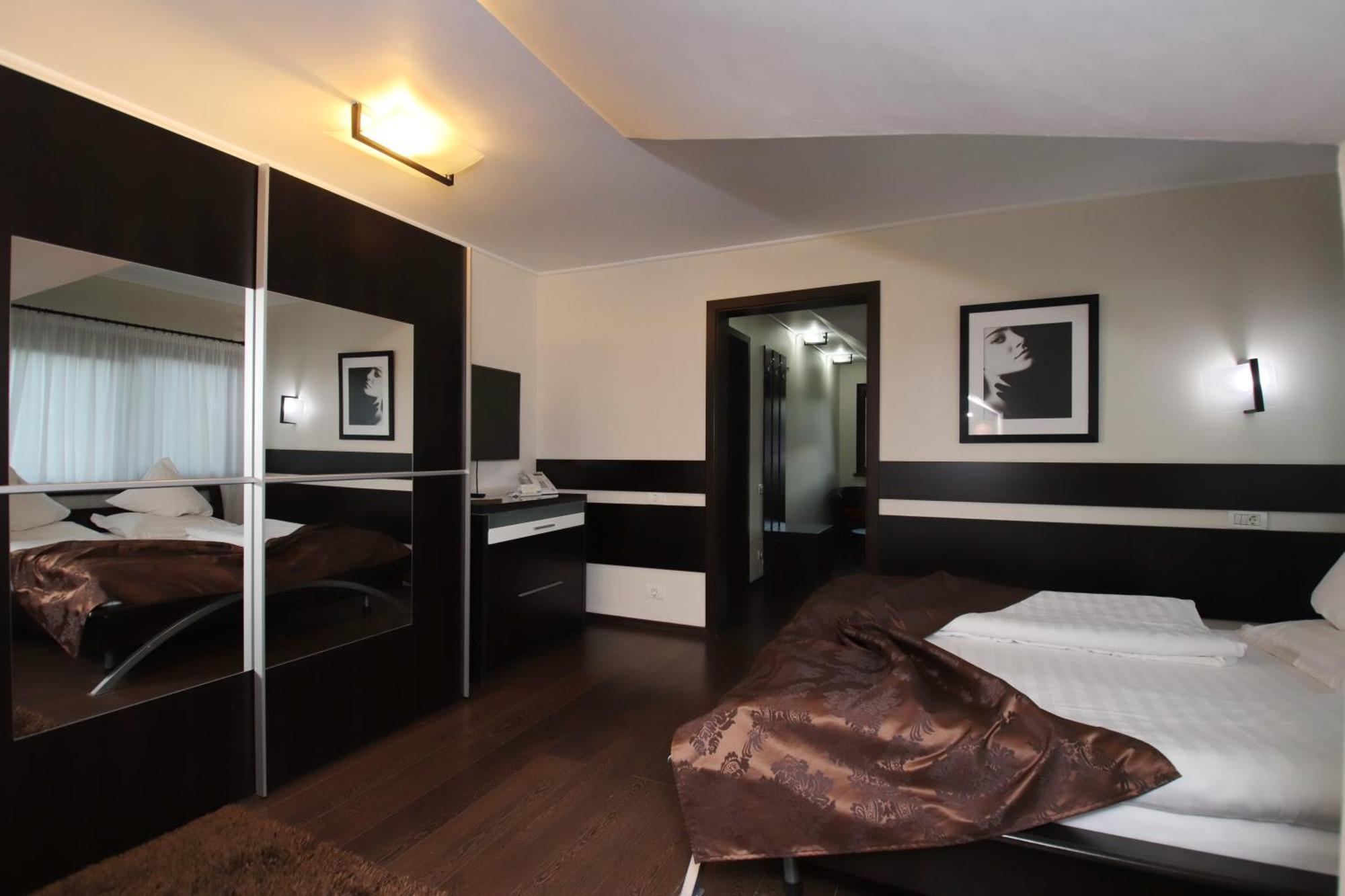 Complex Cochet Hotel Buşteni Екстериор снимка